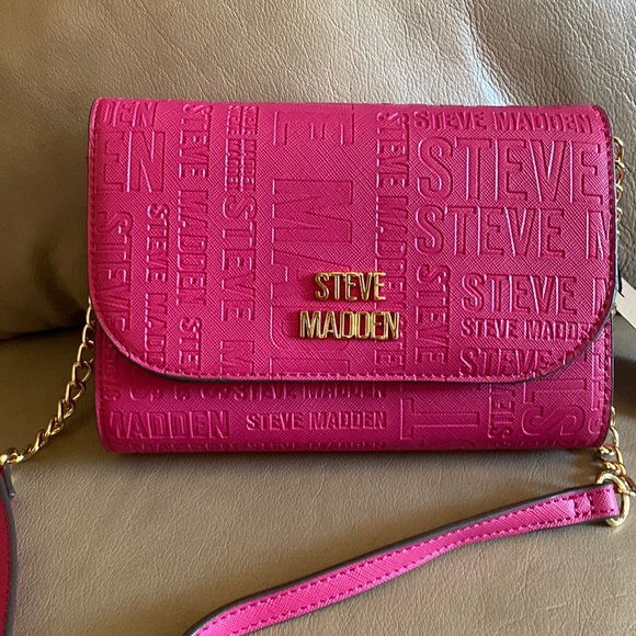 Steve Madden Handbags - Steve Madden crossbody bag